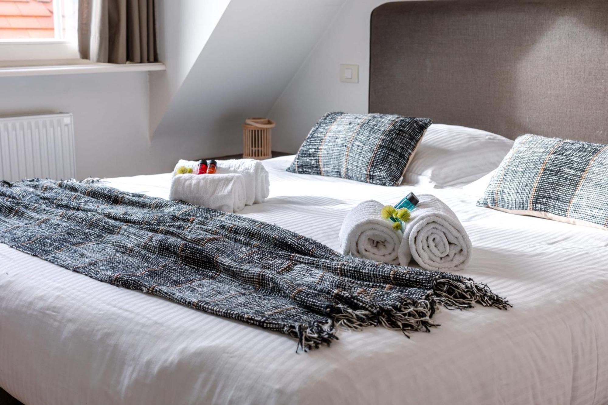Charming Spacious Duplex Apt With Private Parking In Knokke Apartment Luaran gambar